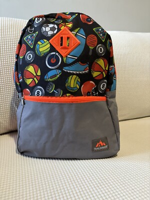 Trailmaker Equipment Backpack Pockets  Hike School 18 X 15