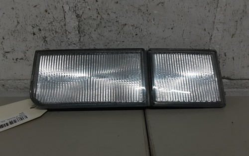 VW Passat 35i Reflektor Blende Stoßstange vorne links VL 3A0941777