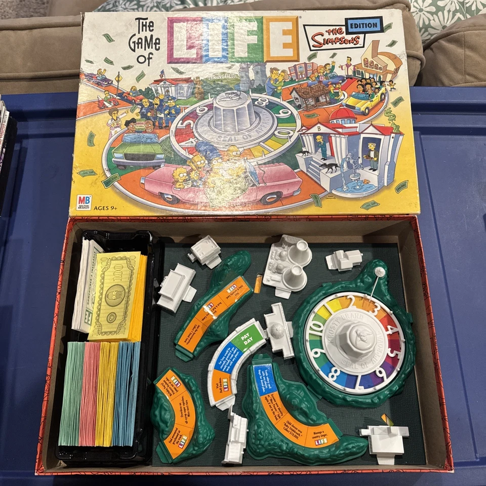 The Game Of Life The Simpsons Edition 2004 Missing Tiles And Cards See - Image 4 of 4