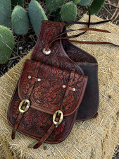 Premium Quality Leather Western Tooled Hand Saddle Bag For Horse