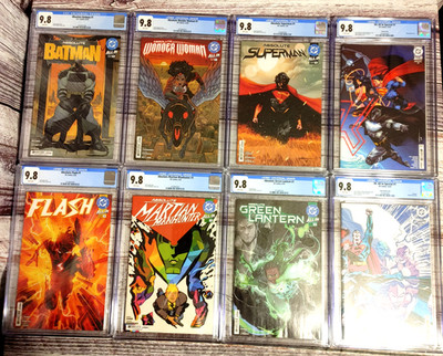 Absolute Universe Lot of 8 All!!!: Cover A's, 1st/first printings and CGC 9.8's.
