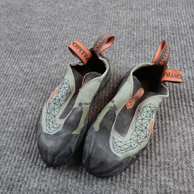 La Sportiva Mantra Climbing Shoes EU 39 8 1/2 Mens Black Bouldering Gym Indoor