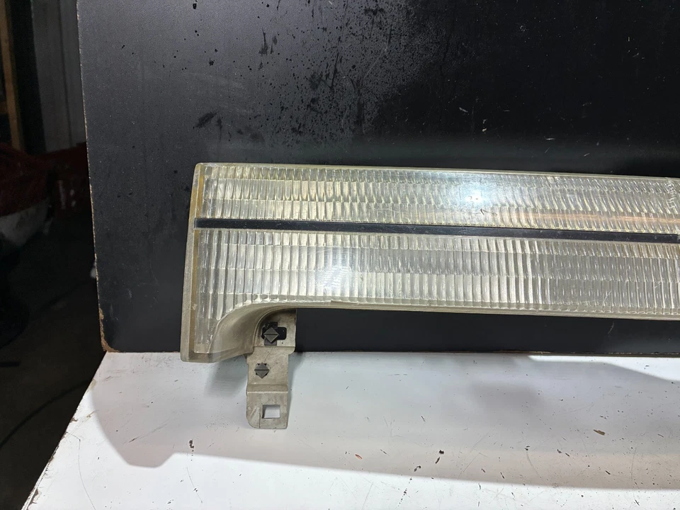 福特前中心烧烤灯单元 623100B000 93-95 水星村民 — 第 2/4 张图片