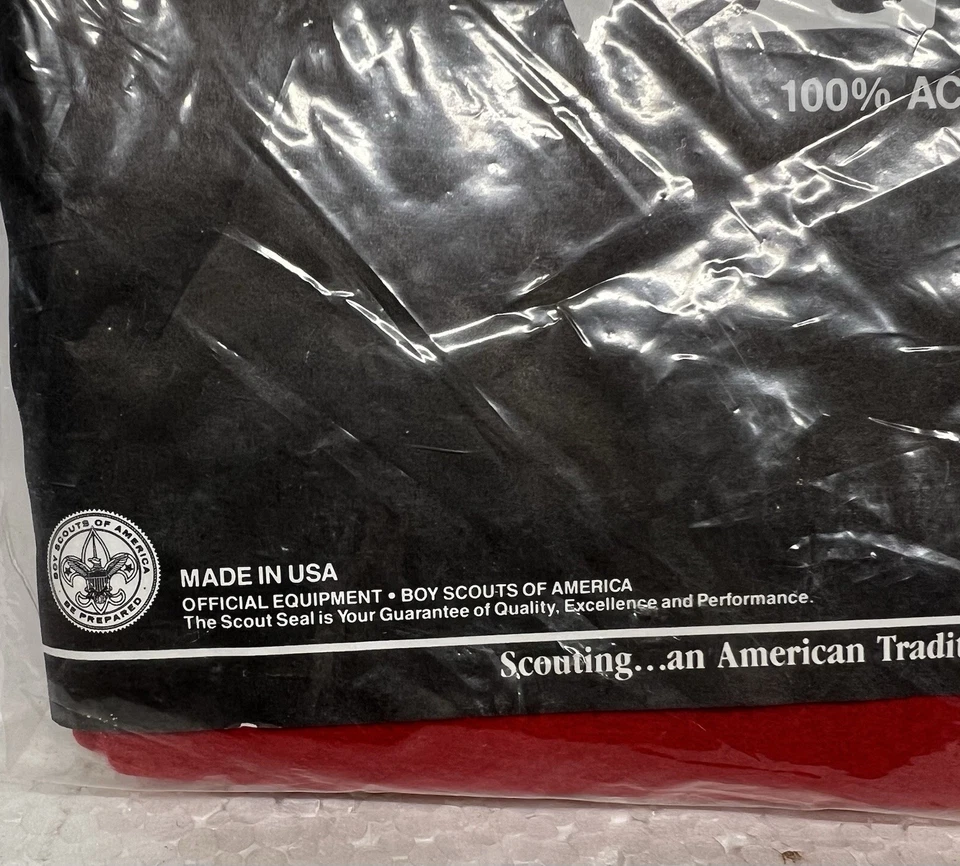 Cub Red Patch Boy Scouts America Vest Youth Size L Brand New - Image 3 of 4