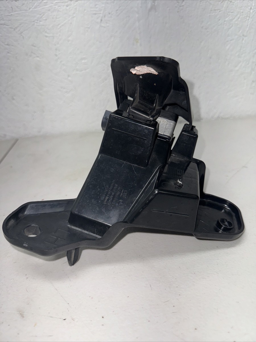 2020 - 2023 MERCEDES GLE350 REAR LEFT BLIND SPOT RADAR SENSOR OEM 