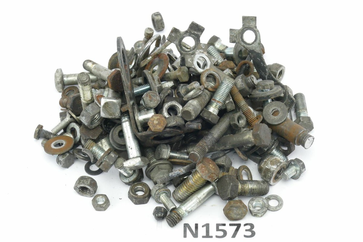 Kawasaki KZ 200 A Bj. 1979 - Screws remains small parts N1573 | eBay