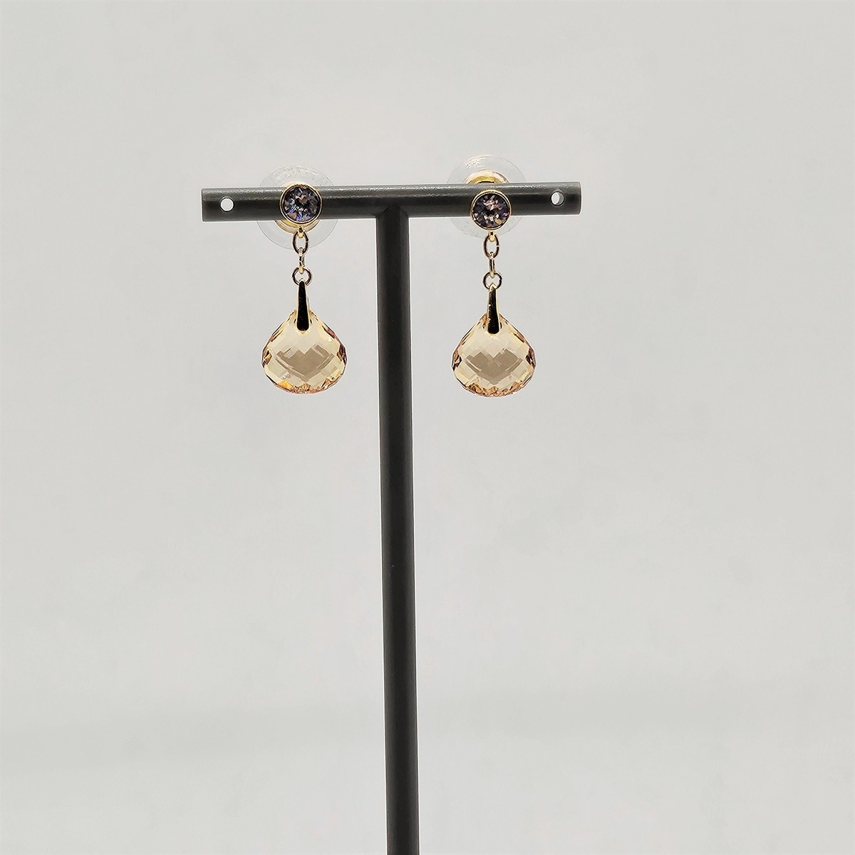 ★SWAROVSKI★Tessa Drop Earrings クリスタル ドロップ ピアス ☆ピュアな煌めき【SWAROVSKI】Tessa ドロップピアス ゴールド