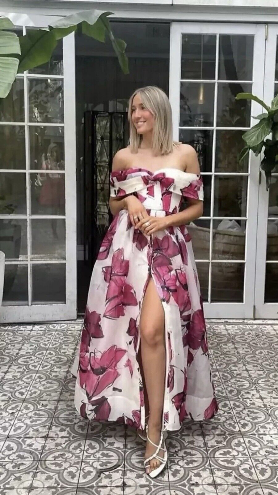 Foto 1 di 21