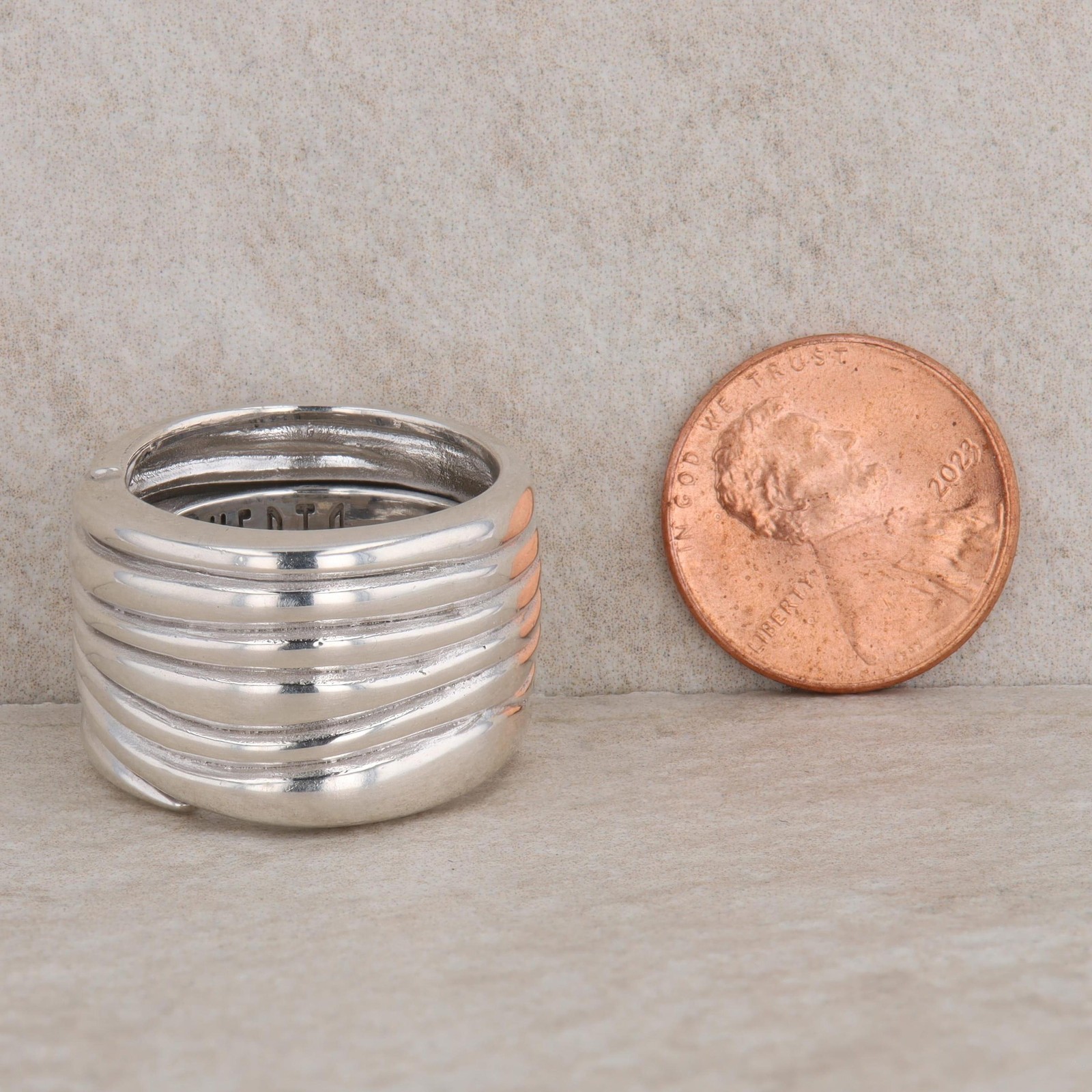 Sterling Silver Ribbed Wave Pattern Wide Ring, Ve… - image 4