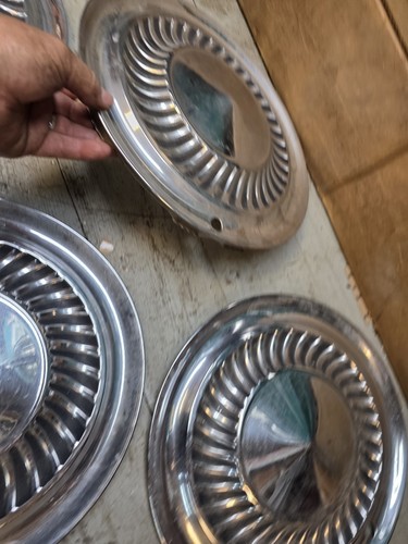 1959-1960 Ford Thunderbird Galaxie Fairlane Hubcaps, OEM Set of 14" Wheel Covers - Picture 16 of 24