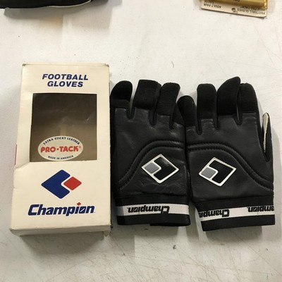 Vintage Champion Pro-Tack Football Gloves Large Black Leather Running Back USA