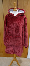 Very Large Jumper/Fleece Red/White inside Hood Kangaroo Pocket Pit to Pit Is 30