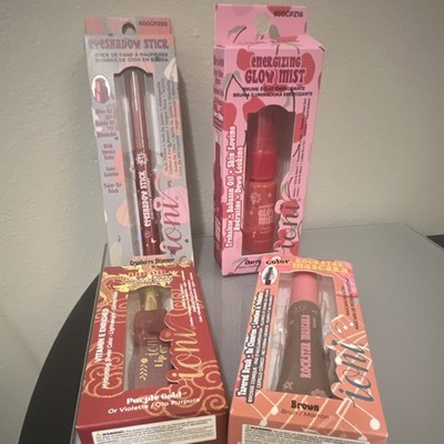 ioni Makeup Set: Eyeshadow Stick, Glow Mist, Lip Oil, Mascara, Vitamin E