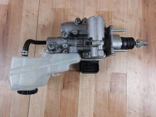 Toyota CHR C-HR pump booster brake modulator 47210-10040 - Picture 4 of 4