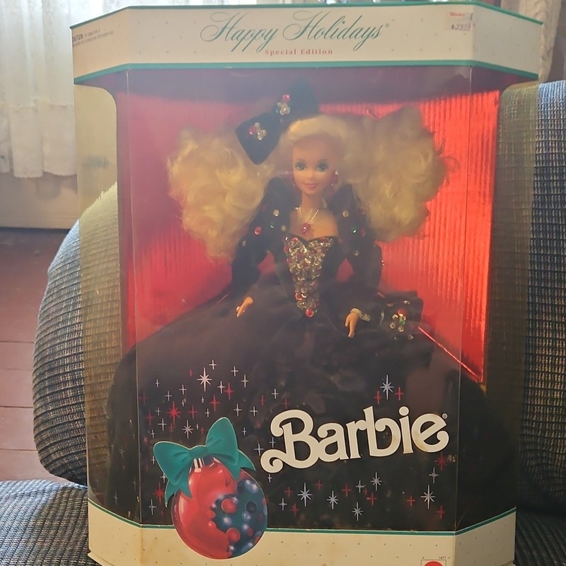 1991 Mattel Barbie Happy Holidays Special Edition Christmas Doll 12in 1871