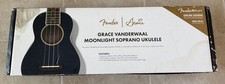 Fender Grace VanderWaal Moonlight Soprano Uku...
