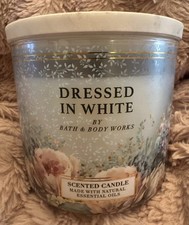 Bath & Body Works “Dressed In White” Three Wick Candle Wedding Marble Lid 14.5oz