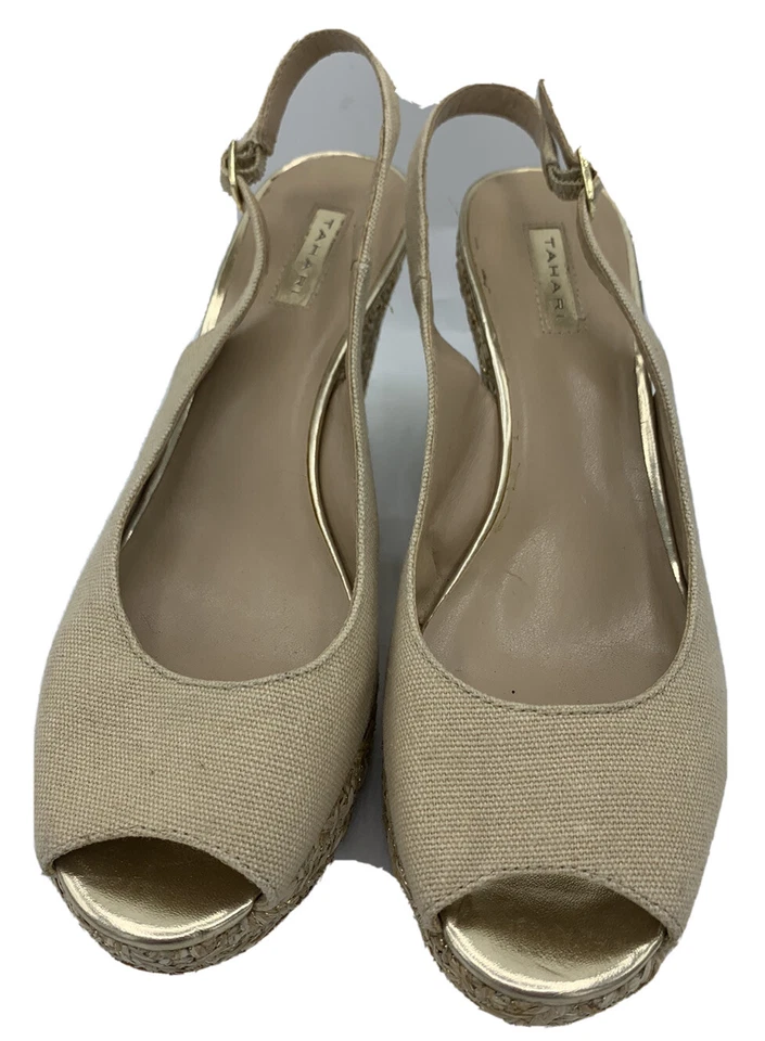 Alpargata cuñas Tahari talla 8,5 M TAYLOR doradas brillantes fibras metálicas Foto 2 de 4