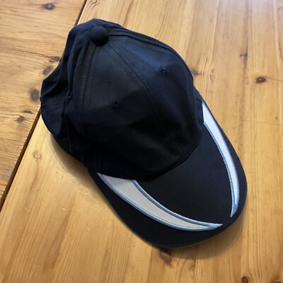 Baceball Kappe Blau Desing 100 % Baumwolle bestickt Unisex verstellbar