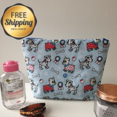 BRAND NEW HANDMADE DOGGY DOGS MAKEUP BAG CHRISTMAS PRESENT GIFT