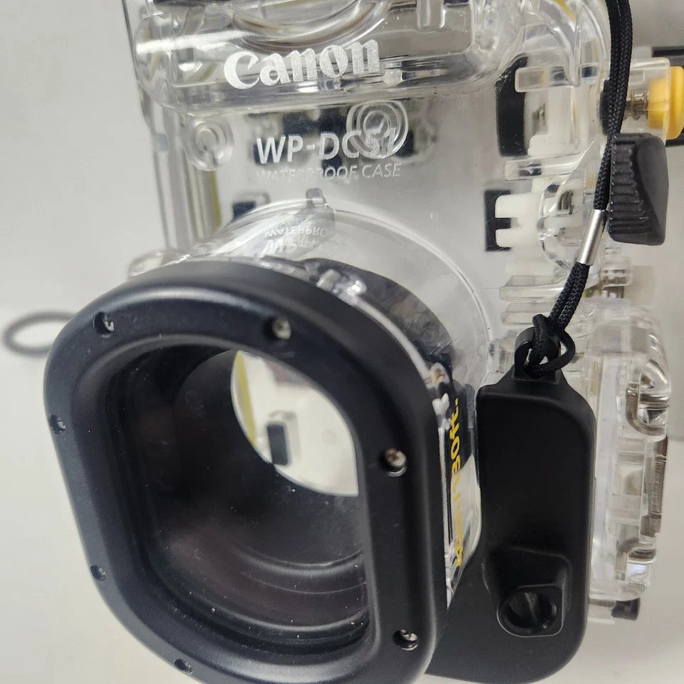 Estuche a prueba de agua Canon WP-DC51 Foto 2 de 4