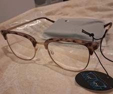 Quay Australia Sunglasses Evasive Tortoise Shell Frame Blue Light Filter Lens