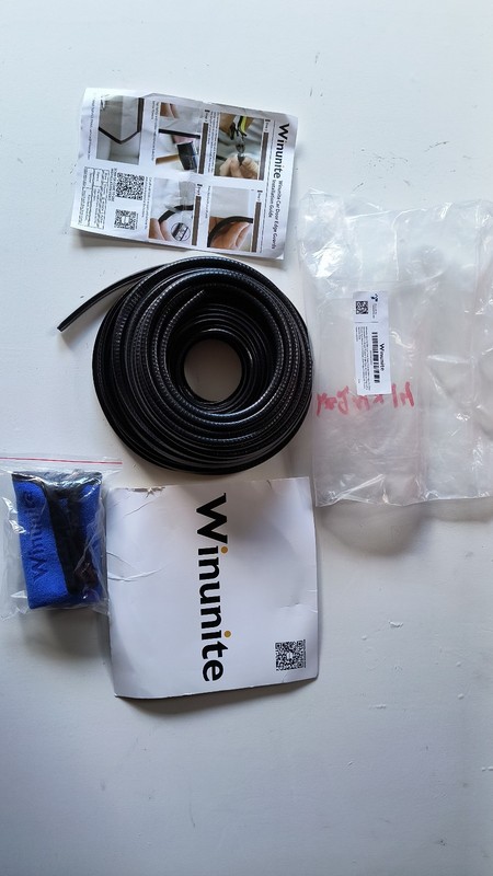 Winunite ~18 meter Car Door / RV Window Edge Guards Black