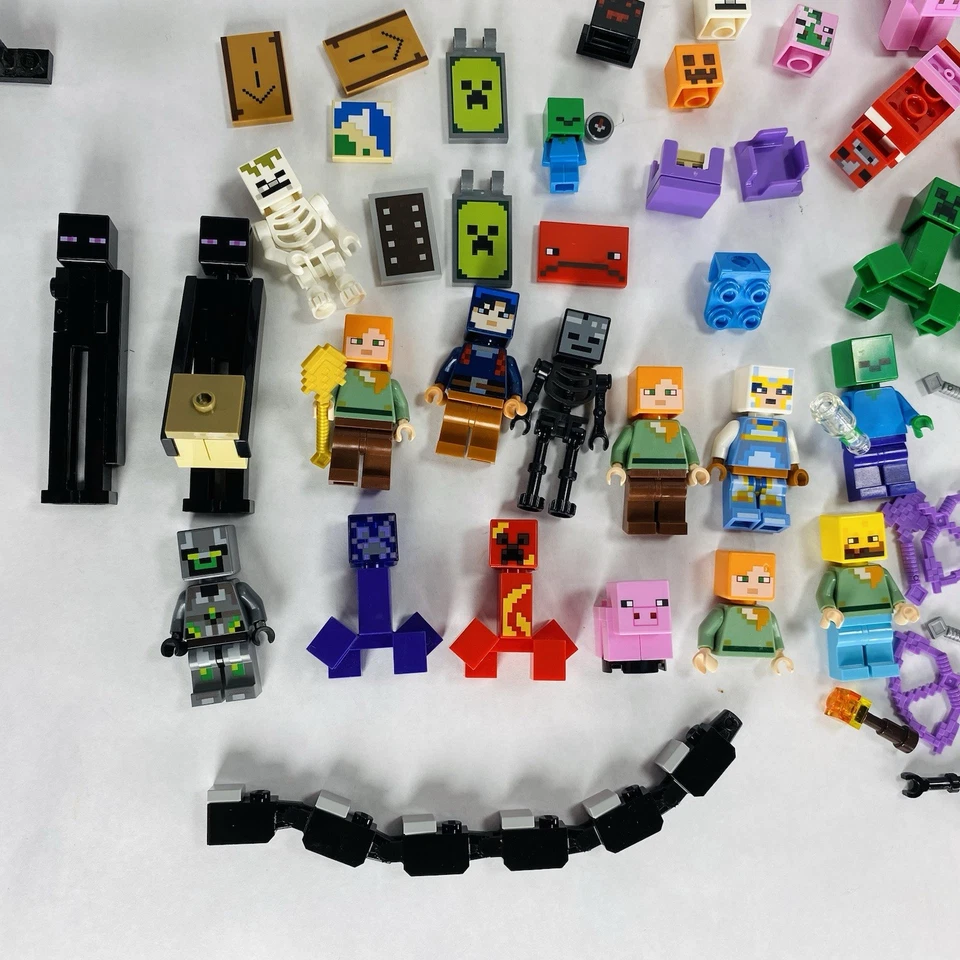Lot of Lego Minecraft Minifigures, Animals, Accessories & Parts - Image 3 of 4