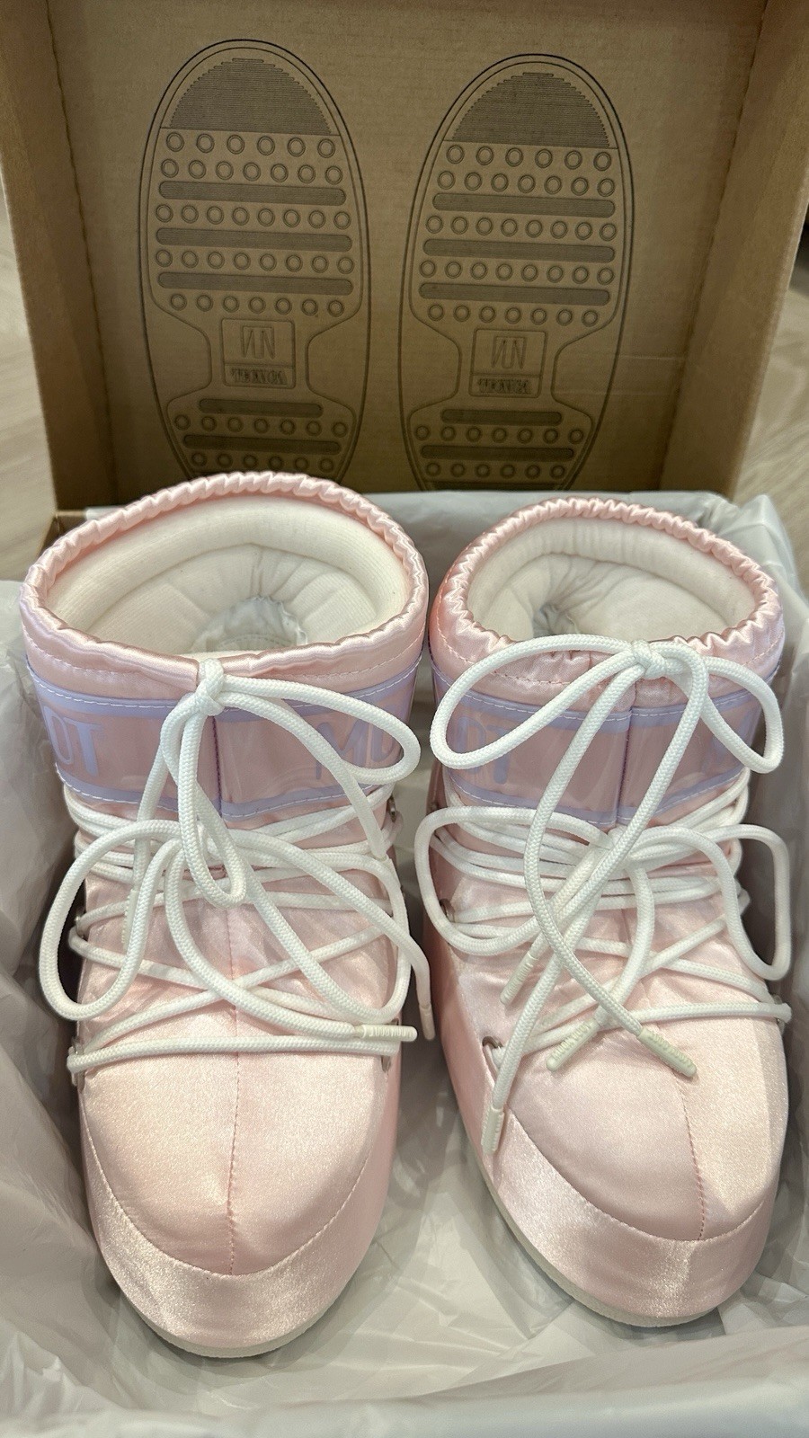 RRP £265 Moon boot icon Low Rose Pearly boots size UK 6-7.5 / 39-41 BNWT in Box image 2