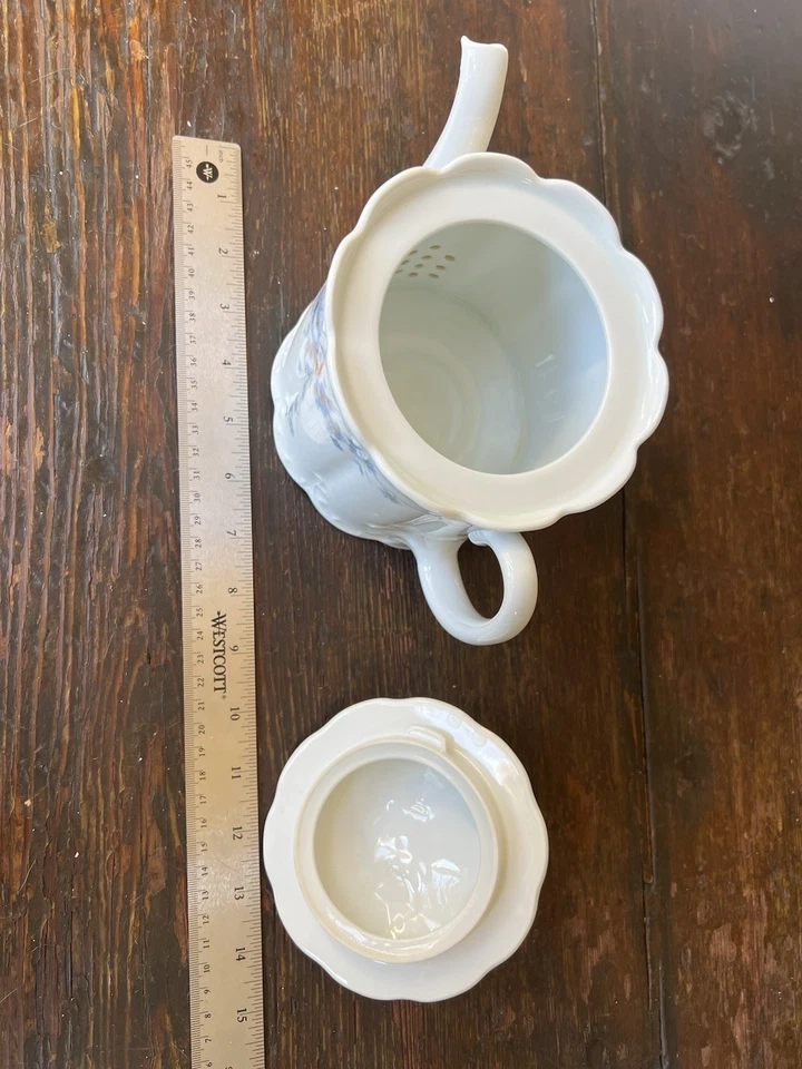 Rosenthal Monbijou茶壶,经典玫瑰蓝色 — 第 3/4 张图片