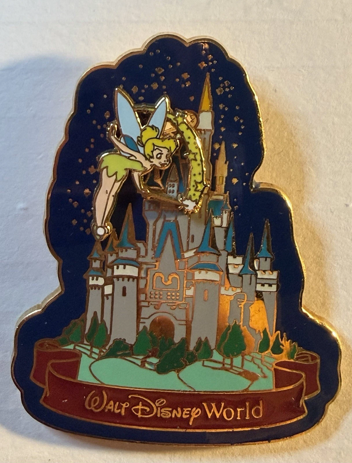 2002 * Limited Edition Of 3500 * Disney’s Castle With Sliding Tinker Bell Pin