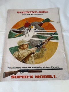 1974 Winchester Western Sporting Arms Ammunition Catalog Magazine Vintage Gun