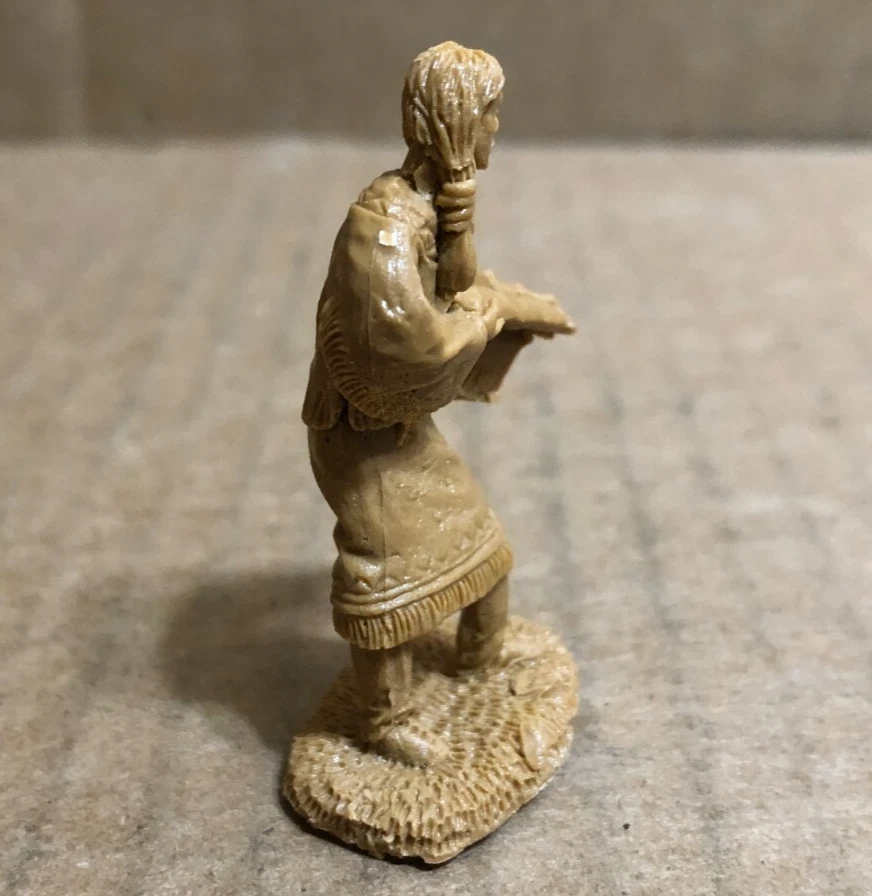 Barzso Reissues Native American Camp Woman Feeding Fire 54mm Resin ** - Image 2 of 4