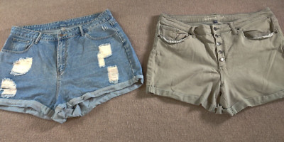 Lot of 2 Womans Shorts 36x2 & 36x4 Shien Distressed Cuffed & Universal Thread