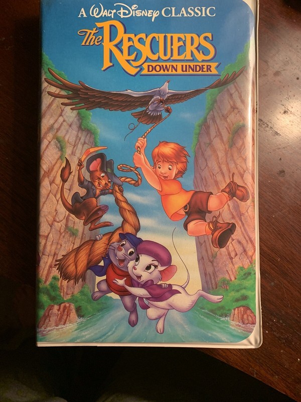 The Walt Disney Classic The Rescuers Down Under (VHS, 1991) in clam shell 1142