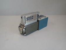 0811404753 - BOSCH - 0811 404 753 Hydraulic Servo Valve For Injection Press USED