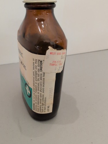 Vintage Purepac Castor Oil Bottle West Side Drug Store Temple TX - Picture 3 of 7