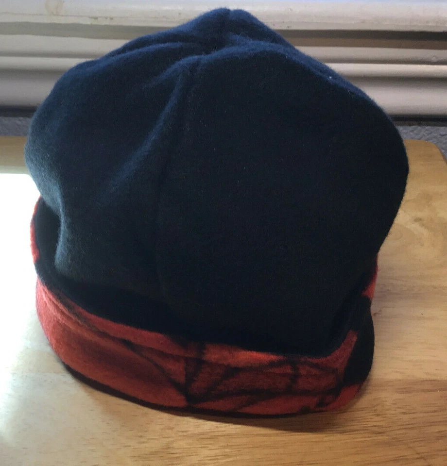 REVERSIBLE FLEECE BASKETBALL HANDMADE ADULT BEANIE AND SCARF - Image 3 of 4