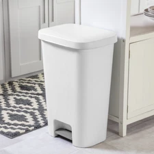 Plastic Step on Kitchen Trash Can Wastebasket Modern Foot Pedal 11.9 Gal Garbage