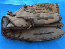 Rawlings RBG4 13" Fastback Baseball Softball Glove Leather RHT - Hardly Used 