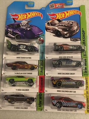Hot Wheels 8/ Dodge Challenger & charger & Viper Lot New On Card B124