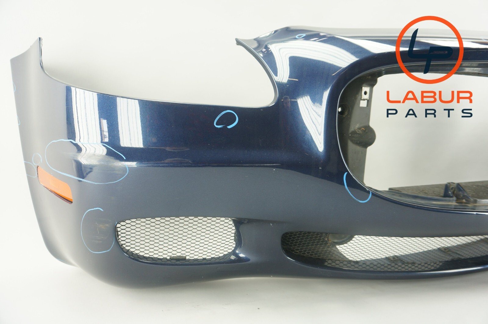 M139 03-08 Maserati Quattroporte Front Bumper Cover Blue BR386
