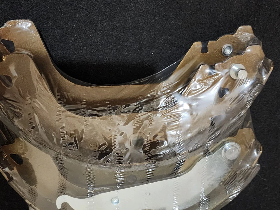 🛑 Conjunto de sapatas de freio a tambor traseiro ACDelco dourado 171041B | Compatível com Chevy Cruze Sonic Trax - Imagem 4 de 4