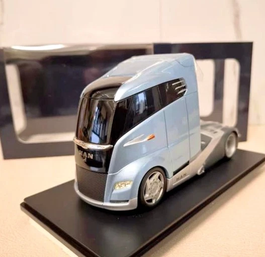Preços baixos em 1:43 Man caminhões de brinquedo e de metal
