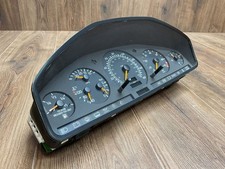 Mercedes-Benz SL R129 1996 Benzin Vorne Geschwindigkeitsmesser Cockpit 170kW Mercedes-Benz SL R129 1996 Benzin Vorne Geschwindigkeitsmesser Cockpit 170kW