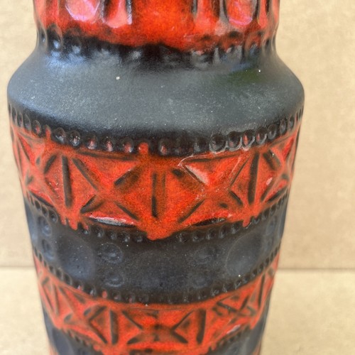 Vintage West German Red & Black Vase 505-25 good condition - Picture 3 of 8