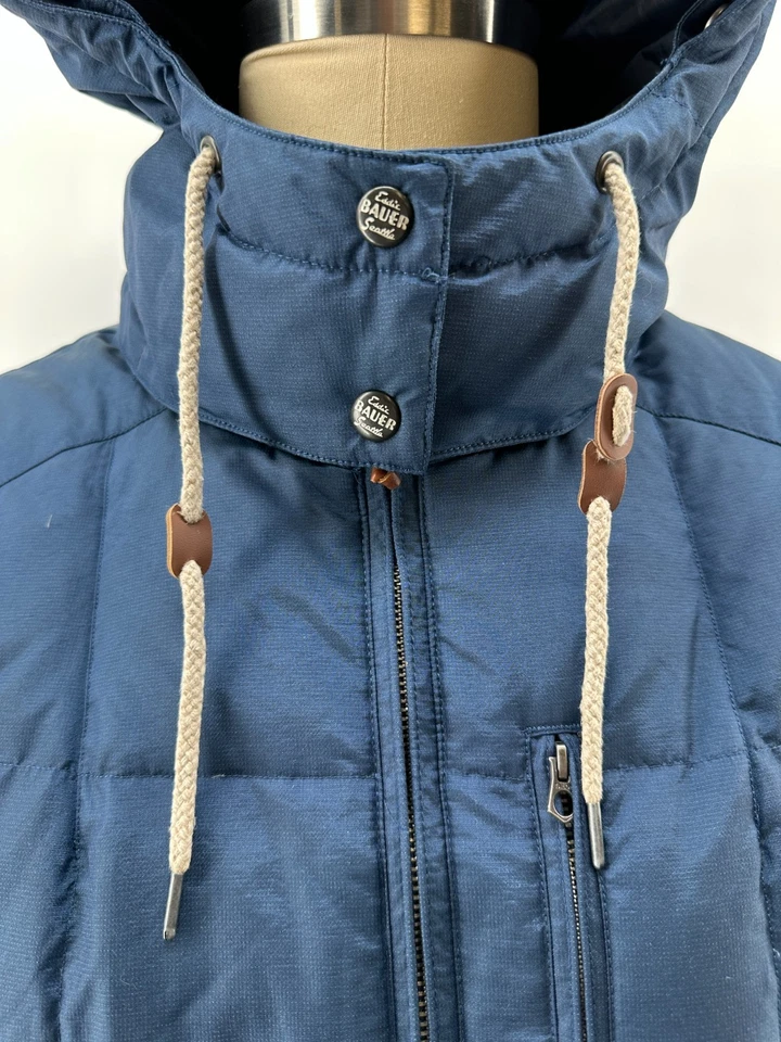 Eddie Bauer Quilted Down Puffer Full Zip Jacket Women's Size XL Removable Hood - Image 2 of 4