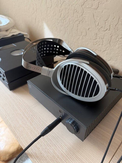 Hifiman HE1000se Planar Magnetic Open Back Headphones