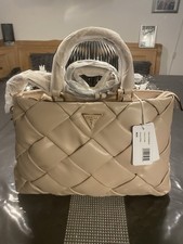NEU*** GUESS HANDTASCHE NEU M. ETIKETT