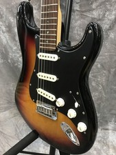 Fender American Deluxe Stratocaster Mod (no2509225)